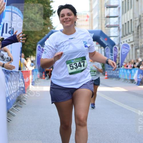 07.09.2025 - BARMER Alsterlauf Strokosch-Dieckow http://msf.ph/oto/8729576 07.09.2025 10:26:54 Ziel 2008, 2439, 6171 meine-sportfotos.de