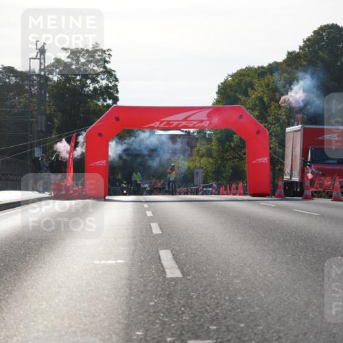 07.09.2025 - BARMER Alsterlauf Yannick Fuchs http://msf.ph/oto/8729581 07.09.2025 08:56:22 Laufen  meine-sportfotos.de