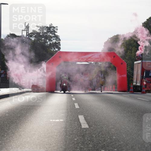 07.09.2025 - BARMER Alsterlauf Yannick Fuchs http://msf.ph/oto/8729619 07.09.2025 08:56:34 Laufen 76 meine-sportfotos.de