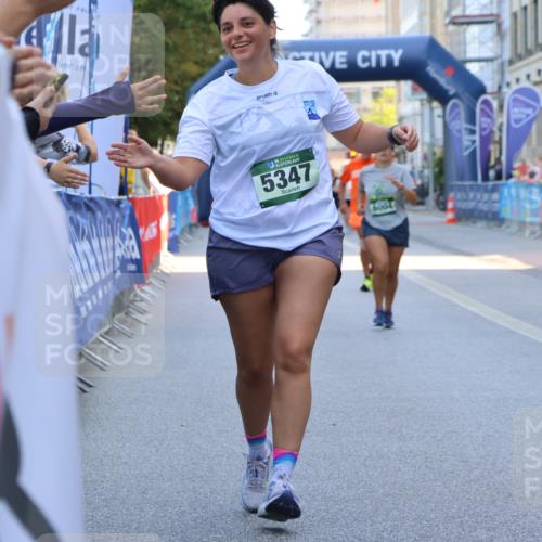 07.09.2025 - BARMER Alsterlauf Strokosch-Dieckow http://msf.ph/oto/8729631 07.09.2025 10:26:53 Ziel 2008, 2439, 4858, 6171 meine-sportfotos.de