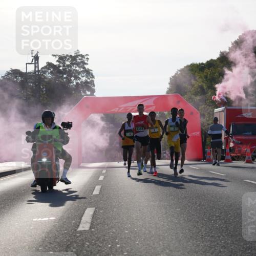 07.09.2025 - BARMER Alsterlauf Yannick Fuchs http://msf.ph/oto/8729638 07.09.2025 08:56:37 Laufen 8354, 4, 2 meine-sportfotos.de