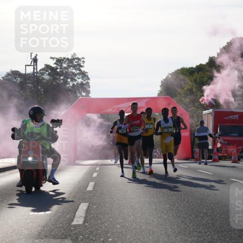 07.09.2025 - BARMER Alsterlauf Yannick Fuchs http://msf.ph/oto/8729643 07.09.2025 08:56:37 Laufen 8354 meine-sportfotos.de