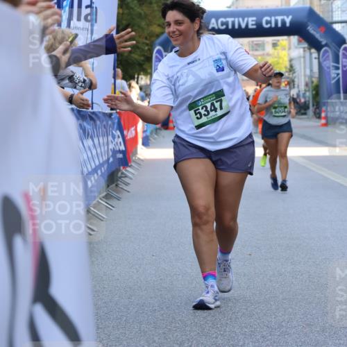07.09.2025 - BARMER Alsterlauf Strokosch-Dieckow http://msf.ph/oto/8729653 07.09.2025 10:26:53 Ziel 2008, 2439, 4858, 6171 meine-sportfotos.de