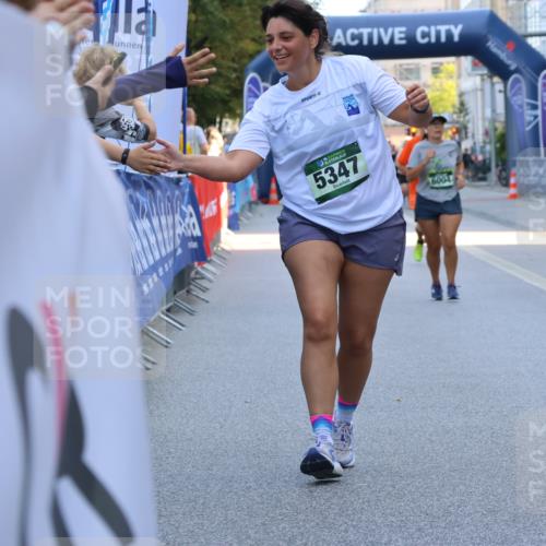 07.09.2025 - BARMER Alsterlauf Strokosch-Dieckow http://msf.ph/oto/8729658 07.09.2025 10:26:53 Ziel 2008, 2439, 4858, 6171 meine-sportfotos.de