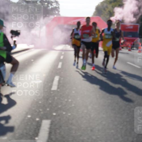 07.09.2025 - BARMER Alsterlauf Yannick Fuchs http://msf.ph/oto/8729661 07.09.2025 08:56:38 Laufen  meine-sportfotos.de