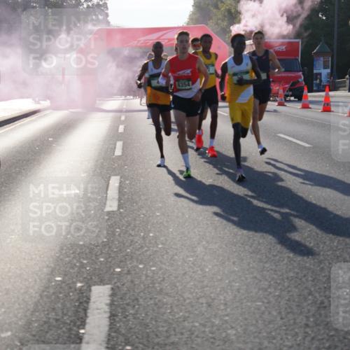 07.09.2025 - BARMER Alsterlauf Yannick Fuchs http://msf.ph/oto/8729663 07.09.2025 08:56:39 Laufen 8354 meine-sportfotos.de