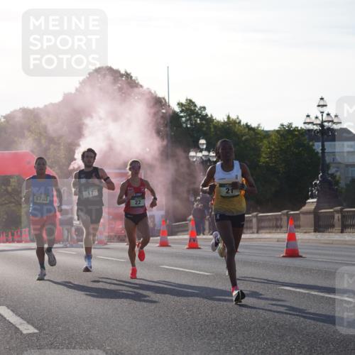 07.09.2025 - BARMER Alsterlauf Yannick Fuchs http://msf.ph/oto/8729776 07.09.2025 08:56:50 Laufen 5783, 17, 22, 21 meine-sportfotos.de