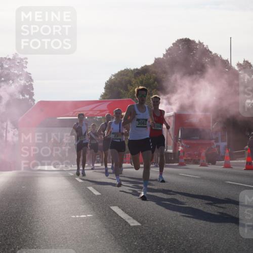 07.09.2025 - BARMER Alsterlauf Yannick Fuchs http://msf.ph/oto/8729797 07.09.2025 08:56:54 Laufen 8374, 5472, 3083, 308 meine-sportfotos.de