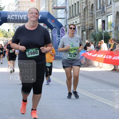 07.09.2025 - BARMER Alsterlauf Strokosch-Dieckow http://msf.ph/oto/8729915 07.09.2025 10:26:24 Ziel 3968, 4008, 4143, 4144, 4320, 5065, 6004, 8300 meine-sportfotos.de