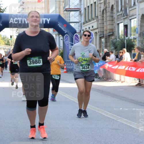 07.09.2025 - BARMER Alsterlauf Strokosch-Dieckow http://msf.ph/oto/8729945 07.09.2025 10:26:24 Ziel 3968, 4008, 4143, 4144, 4320, 5065, 6004, 8300 meine-sportfotos.de
