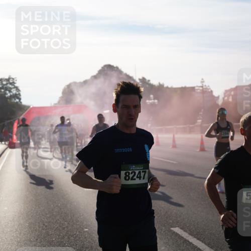 07.09.2025 - BARMER Alsterlauf Yannick Fuchs http://msf.ph/oto/8729977 07.09.2025 08:57:24 Laufen 2025, 8247, 5700 meine-sportfotos.de