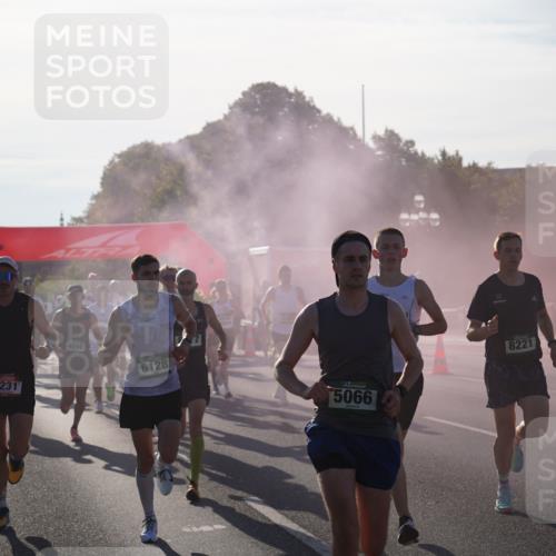 07.09.2025 - BARMER Alsterlauf Yannick Fuchs http://msf.ph/oto/8729980 07.09.2025 08:57:25 Laufen 2231, 4040, 6128, 5066, 8221 meine-sportfotos.de
