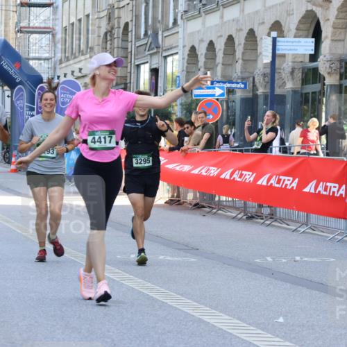 07.09.2025 - BARMER Alsterlauf Strokosch-Dieckow http://msf.ph/oto/8730044 07.09.2025 10:26:15 Ziel 4008, 4320, 4945, 5065, 5347, 5417, 5439, 6004 meine-sportfotos.de