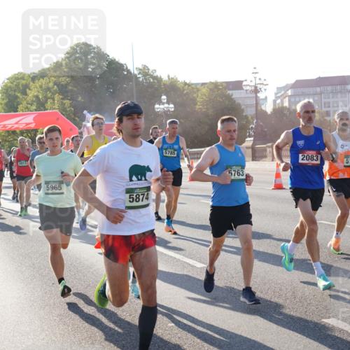 07.09.2025 - BARMER Alsterlauf Yannick Fuchs http://msf.ph/oto/8730054 07.09.2025 08:57:38 Laufen 4849, 4281, 5913, 5965, 5874, 5785, 2083, 4498, 516, 5763 meine-sportfotos.de