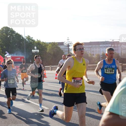 07.09.2025 - BARMER Alsterlauf Yannick Fuchs http://msf.ph/oto/8730057 07.09.2025 08:57:39 Laufen 4849, 81, 5120, 5913, 5749, 4683, 37, 5993, 5785 meine-sportfotos.de