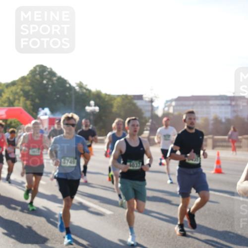 07.09.2025 - BARMER Alsterlauf Yannick Fuchs http://msf.ph/oto/8730063 07.09.2025 08:57:40 Laufen 5749, 36, 5993 meine-sportfotos.de