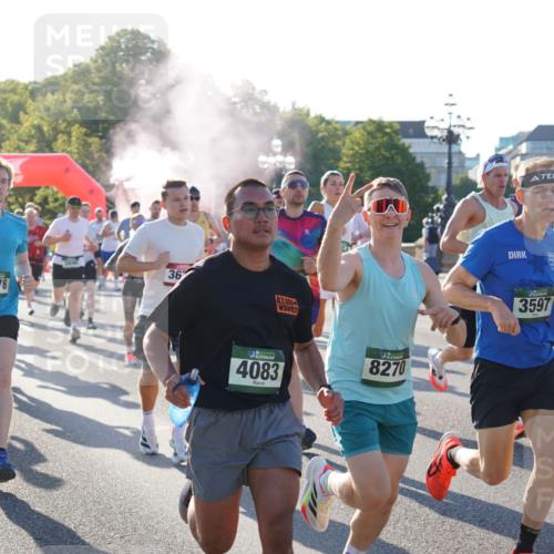 07.09.2025 - BARMER Alsterlauf Yannick Fuchs http://msf.ph/oto/8730131 07.09.2025 08:57:50 Laufen 3701, 36, 4676, 6, 4083, 8270, 3597 meine-sportfotos.de