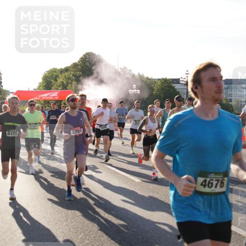 07.09.2025 - BARMER Alsterlauf Yannick Fuchs http://msf.ph/oto/8730147 07.09.2025 08:57:52 Laufen 3163, 8375, 5966, 3701, 3890, 4645, 4632, 4676 meine-sportfotos.de