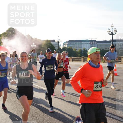 07.09.2025 - BARMER Alsterlauf Yannick Fuchs http://msf.ph/oto/8730162 07.09.2025 08:57:55 Laufen 5387, 5716, 5323, 2106, 5966, 8455, 375, 4645 meine-sportfotos.de