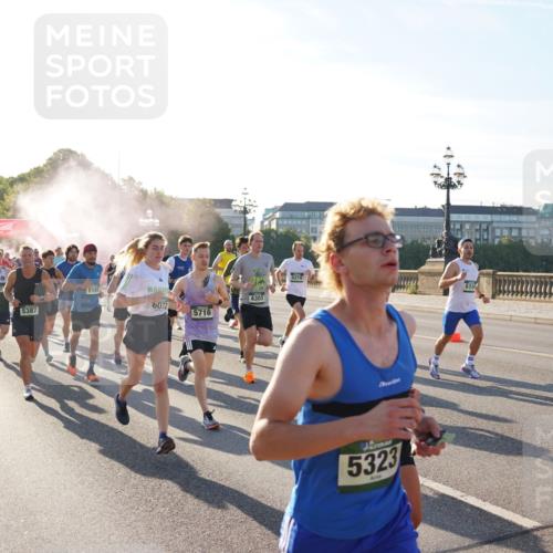 07.09.2025 - BARMER Alsterlauf Yannick Fuchs http://msf.ph/oto/8730173 07.09.2025 08:57:56 Laufen 444, 6307, 8191, 5387, 6072, 5716, 4303, 5210, 610, 5323 meine-sportfotos.de