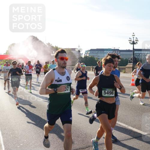 07.09.2025 - BARMER Alsterlauf Yannick Fuchs http://msf.ph/oto/8730200 07.09.2025 08:57:58 Laufen 444, 3733, 8218, 07, 4692, 5496, 514 meine-sportfotos.de