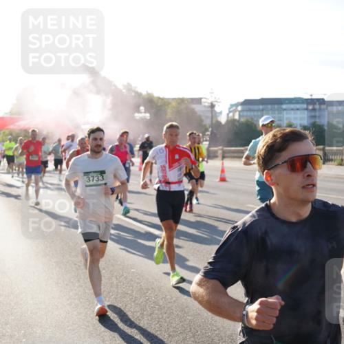 07.09.2025 - BARMER Alsterlauf Yannick Fuchs http://msf.ph/oto/8730208 07.09.2025 08:58:00 Laufen 3733 meine-sportfotos.de