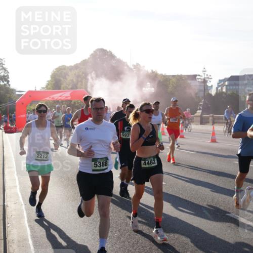 07.09.2025 - BARMER Alsterlauf Yannick Fuchs http://msf.ph/oto/8730223 07.09.2025 08:58:08 Laufen 5931, 2212, 5388, 4482, 3296, 5243, 52 meine-sportfotos.de