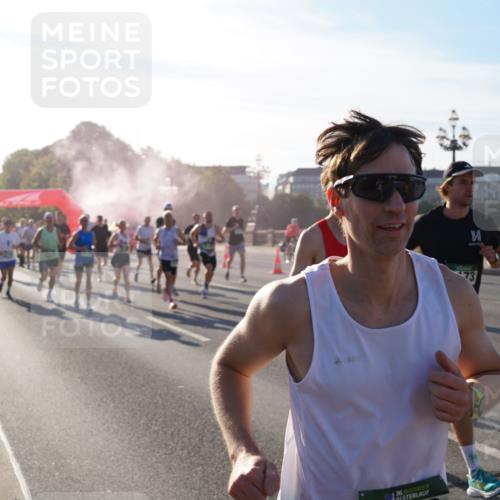 07.09.2025 - BARMER Alsterlauf Yannick Fuchs http://msf.ph/oto/8730235 07.09.2025 08:58:09 Laufen 36 meine-sportfotos.de