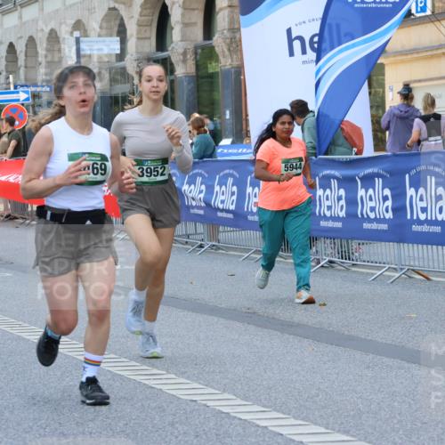07.09.2025 - BARMER Alsterlauf Strokosch-Dieckow http://msf.ph/oto/8730262 07.09.2025 10:25:52 Ziel 3293, 3295, 3452, 3634, 4576, 4579, 4811, 4816 meine-sportfotos.de