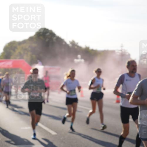 07.09.2025 - BARMER Alsterlauf Yannick Fuchs http://msf.ph/oto/8730272 07.09.2025 08:58:16 Laufen 2400 meine-sportfotos.de