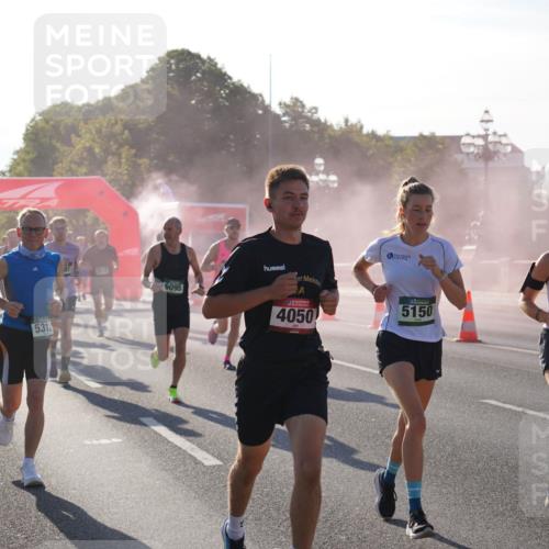 07.09.2025 - BARMER Alsterlauf Yannick Fuchs http://msf.ph/oto/8730277 07.09.2025 08:58:17 Laufen 5484, 2011, 531, 6095, 4050, 5150, 4821 meine-sportfotos.de