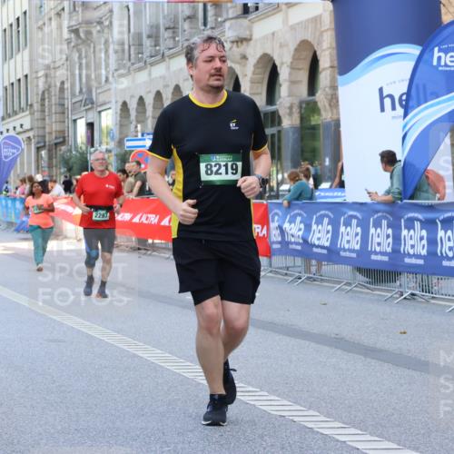 07.09.2025 - BARMER Alsterlauf Strokosch-Dieckow http://msf.ph/oto/8730314 07.09.2025 10:25:44 Ziel 3293, 3295, 3452, 3634, 4417, 4811, 4816 meine-sportfotos.de
