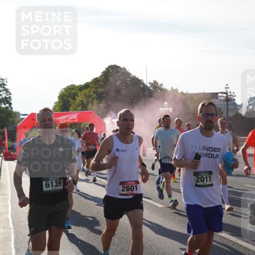 07.09.2025 - BARMER Alsterlauf Yannick Fuchs http://msf.ph/oto/8730316 07.09.2025 08:58:23 Laufen 6139, 4575, 2601, 2111, 8281, 2011 meine-sportfotos.de