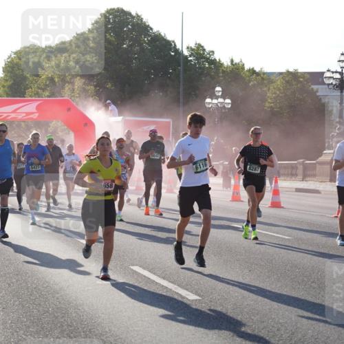 07.09.2025 - BARMER Alsterlauf Yannick Fuchs http://msf.ph/oto/8730352 07.09.2025 08:58:30 Laufen 6066, 6253, 5977, 5423, 2697, 658, 5642, 6116, 8287, 4327 meine-sportfotos.de