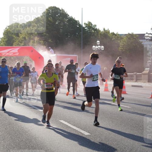 07.09.2025 - BARMER Alsterlauf Yannick Fuchs http://msf.ph/oto/8730353 07.09.2025 08:58:30 Laufen 6066, 76, 5977, 5423, 2637, 4658, 642, 6116, 8287, 4328 meine-sportfotos.de