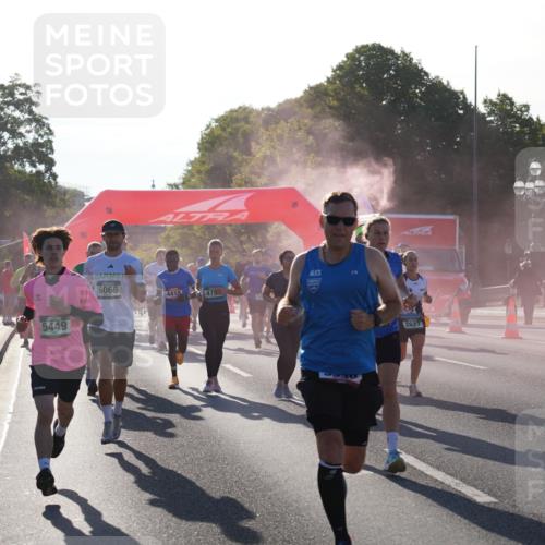 07.09.2025 - BARMER Alsterlauf Yannick Fuchs http://msf.ph/oto/8730376 07.09.2025 08:58:32 Laufen 5449, 6066, 4419, 478, 2627, 2201, 3690 meine-sportfotos.de