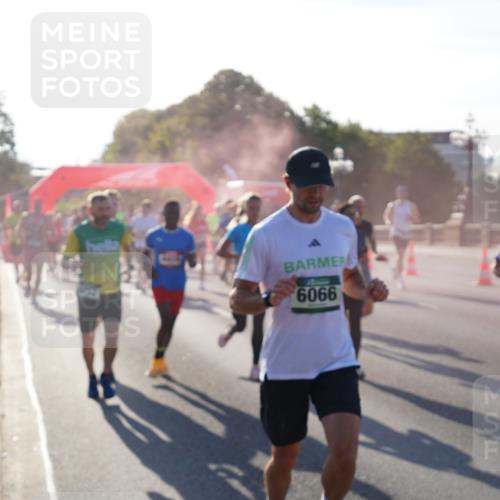 07.09.2025 - BARMER Alsterlauf Yannick Fuchs http://msf.ph/oto/8730389 07.09.2025 08:58:35 Laufen 6066 meine-sportfotos.de