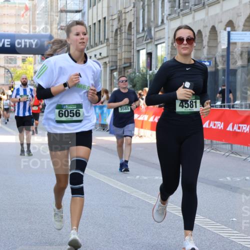 07.09.2025 - BARMER Alsterlauf Strokosch-Dieckow http://msf.ph/oto/8730444 07.09.2025 10:25:30 Ziel 3952, 3953, 4417 meine-sportfotos.de
