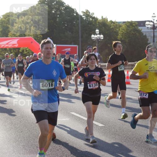 07.09.2025 - BARMER Alsterlauf Yannick Fuchs http://msf.ph/oto/8730457 07.09.2025 08:58:46 Laufen 66, 201, 4030, 6016, 6135, 5878, 2072 meine-sportfotos.de