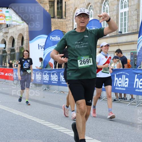 07.09.2025 - BARMER Alsterlauf Strokosch-Dieckow http://msf.ph/oto/8730519 07.09.2025 10:25:22 Ziel 2342, 3591, 3604, 3952, 3953, 4469 meine-sportfotos.de