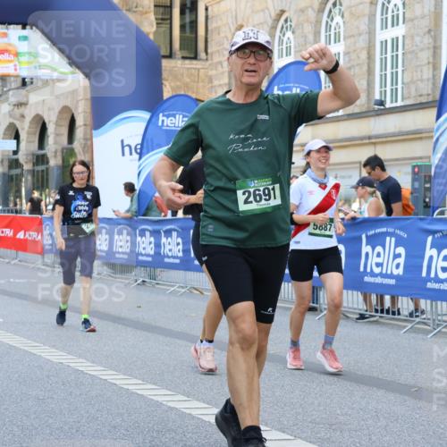 07.09.2025 - BARMER Alsterlauf Strokosch-Dieckow http://msf.ph/oto/8730525 07.09.2025 10:25:22 Ziel 2342, 3591, 3604, 3952, 3953, 4469 meine-sportfotos.de