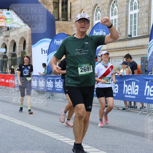 07.09.2025 - BARMER Alsterlauf Strokosch-Dieckow http://msf.ph/oto/8730532 07.09.2025 10:25:22 Ziel 2342, 3591, 3604, 3952, 3953, 4469 meine-sportfotos.de