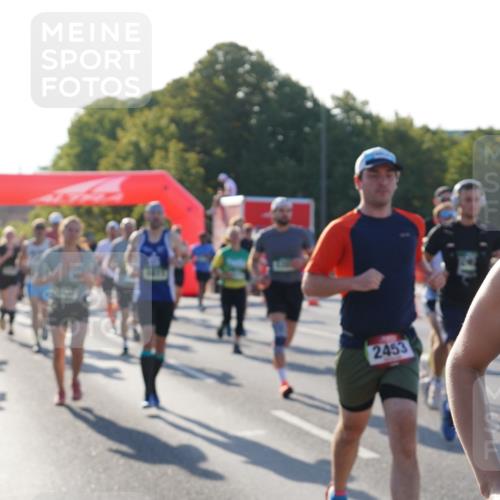 07.09.2025 - BARMER Alsterlauf Yannick Fuchs http://msf.ph/oto/8730534 07.09.2025 08:59:03 Laufen 2453, 36, 60 meine-sportfotos.de