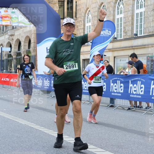 07.09.2025 - BARMER Alsterlauf Strokosch-Dieckow http://msf.ph/oto/8730566 07.09.2025 10:25:22 Ziel 2342, 3591, 3604, 3952, 3953, 4469 meine-sportfotos.de