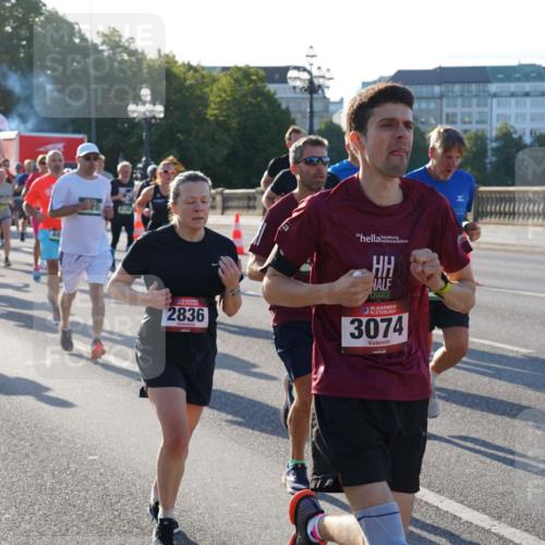 07.09.2025 - BARMER Alsterlauf Yannick Fuchs http://msf.ph/oto/8730577 07.09.2025 08:59:11 Laufen 4895, 5641, 20, 2836, 36, 3074, 56 meine-sportfotos.de
