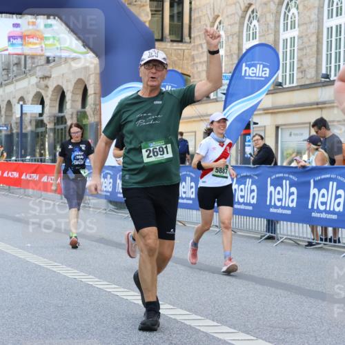 07.09.2025 - BARMER Alsterlauf Strokosch-Dieckow http://msf.ph/oto/8730585 07.09.2025 10:25:21 Ziel 2342, 3591, 3604, 3952, 3953, 4469 meine-sportfotos.de