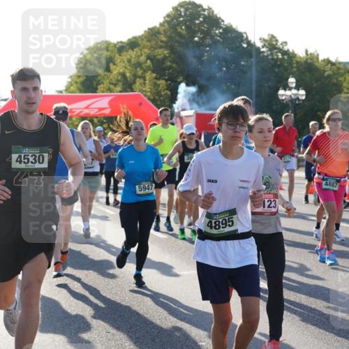 07.09.2025 - BARMER Alsterlauf Yannick Fuchs http://msf.ph/oto/8730593 07.09.2025 08:59:14 Laufen 4530, 41, 5947, 4895, 123, 4887 meine-sportfotos.de