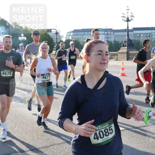 07.09.2025 - BARMER Alsterlauf Yannick Fuchs http://msf.ph/oto/8730616 07.09.2025 08:59:17 Laufen 4, 4678, 4677, 3230, 36, 4085, 3802, 570 meine-sportfotos.de