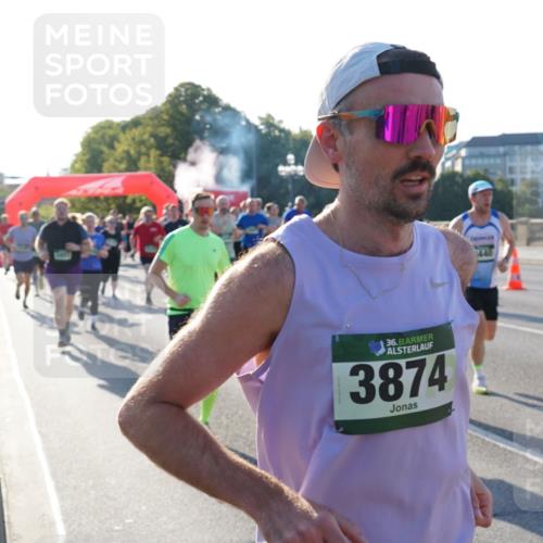 07.09.2025 - BARMER Alsterlauf Yannick Fuchs http://msf.ph/oto/8730630 07.09.2025 08:59:19 Laufen 36, 3874, 4974, 9440 meine-sportfotos.de