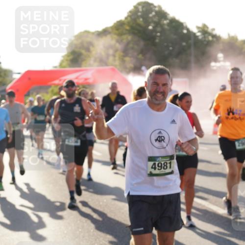 07.09.2025 - BARMER Alsterlauf Yannick Fuchs http://msf.ph/oto/8730716 07.09.2025 08:59:34 Laufen 2900, 4981 meine-sportfotos.de